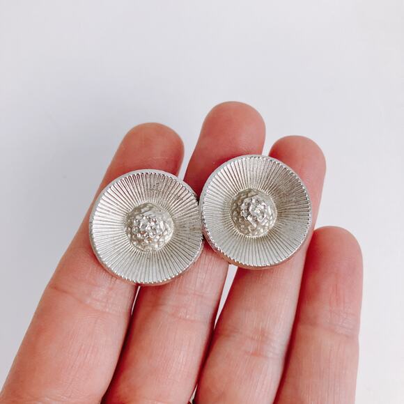 Signed Emmons Mid Century Earrings Sunburst Clip On 1950s 1960s Silver Tone - Picture 3 of 11